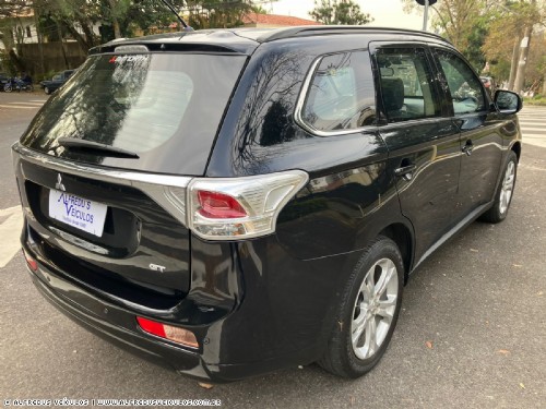 Mitsubishi OUTLANDER GT 3.0 AWD 2014/2015